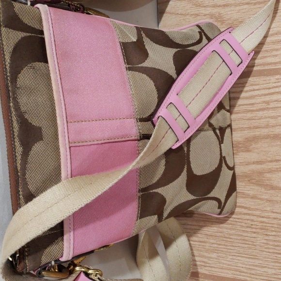 Coach Leather Bag - Crossbody - Brown, Tan Canvas & Pink  #A0867-41207 7.5"x8.5" - Picture 4 of 13